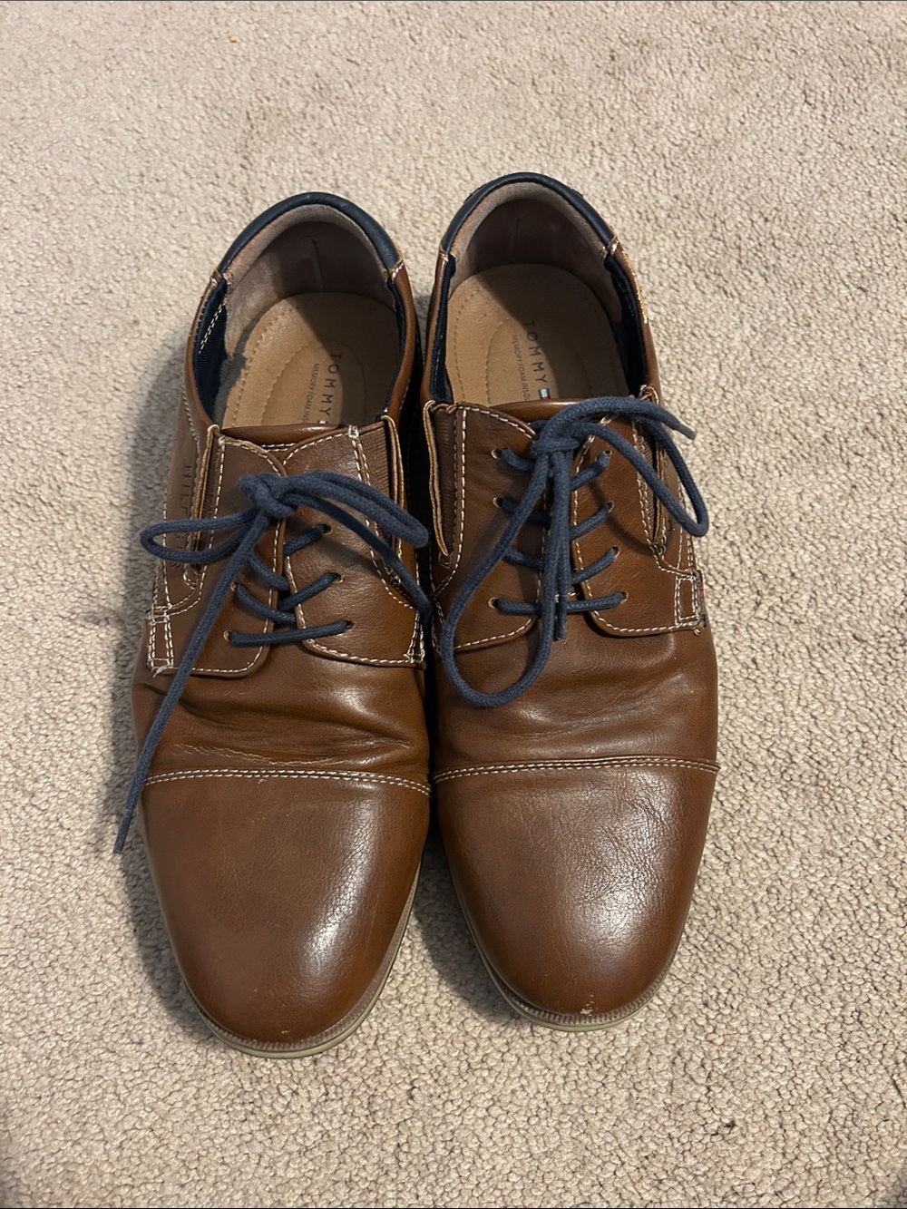 Tommy Hilfiger Brown Leather Oxfords with Blue Laces